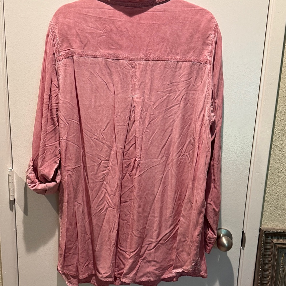 Velvet Heart Pink Blouse - Picture 4 of 4